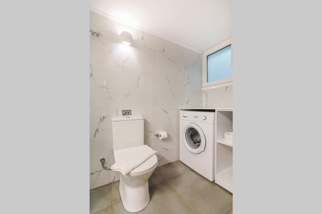 Bright Apartment For 6 Ppl In Atina Dış mekan fotoğraf