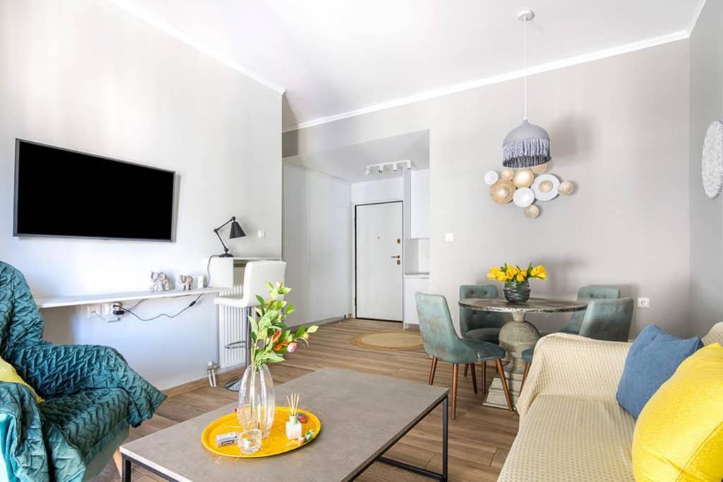 Bright Apartment For 6 Ppl In Atina Dış mekan fotoğraf